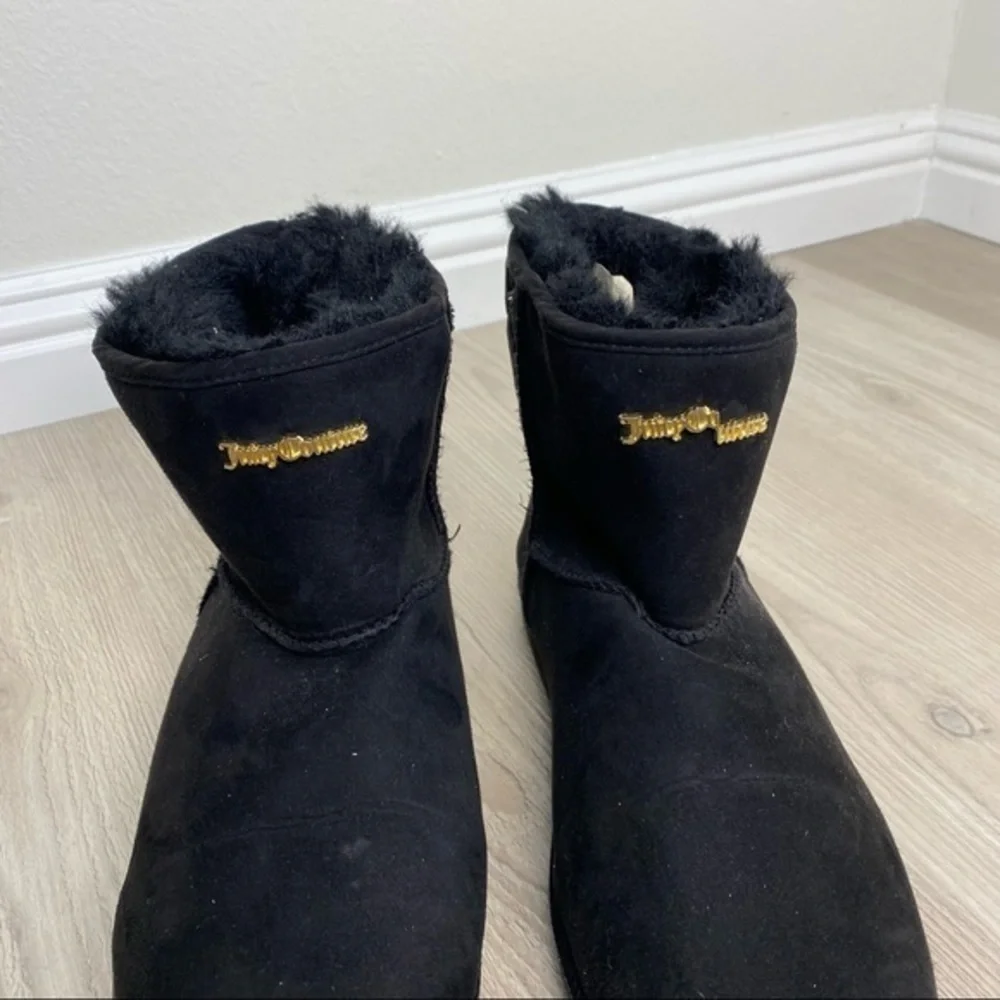 Juicy Couture black snow/winter boots